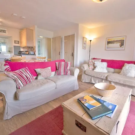 Bank Holiday home *